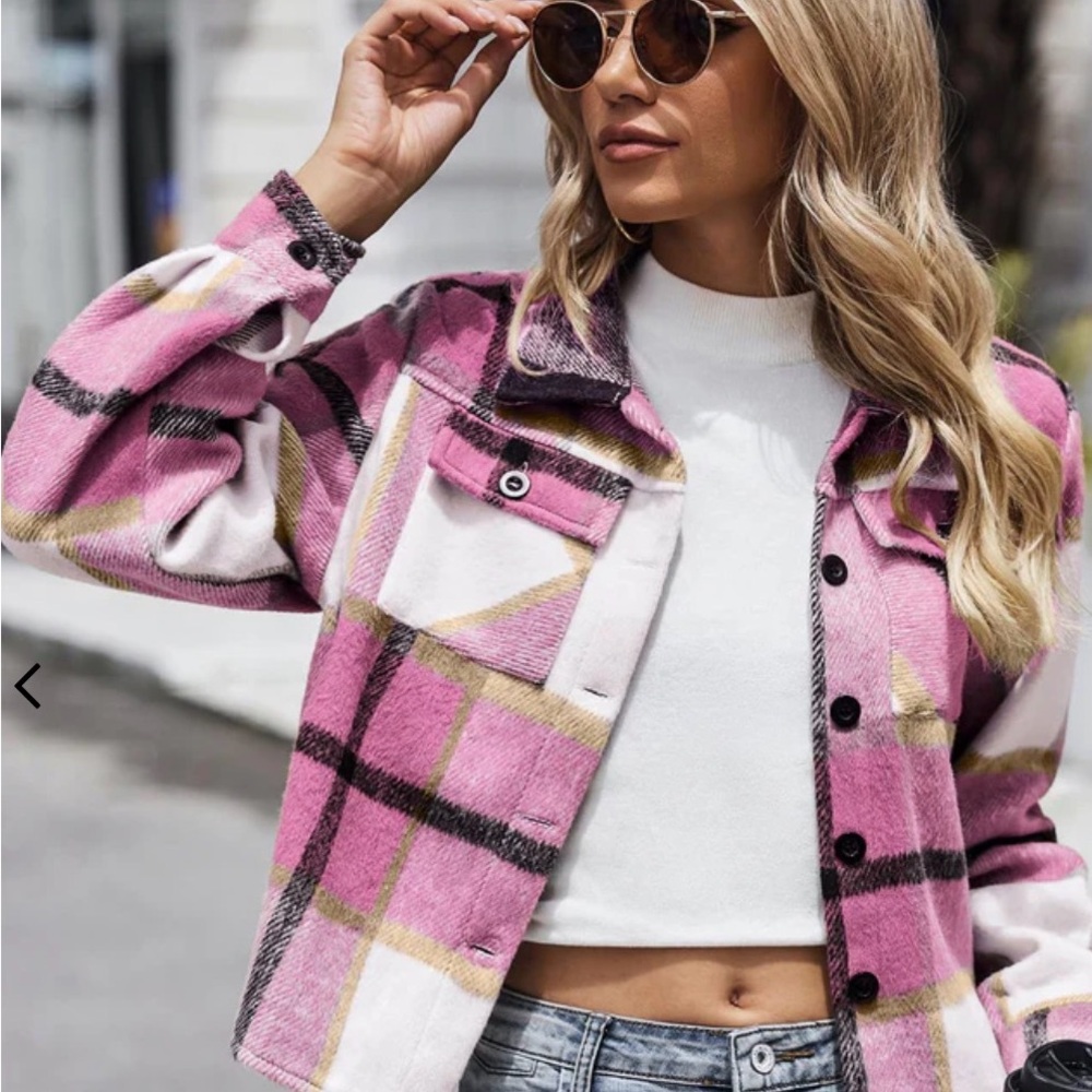 Zeagoo Flannel Women’s Cropped Shaket Jacket